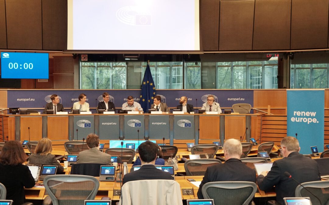 Ernährungssicherheit aus Europa stärken: Donau Soja präsentiert bewährtes Lieferkettenmodell im Europäischen Parlament